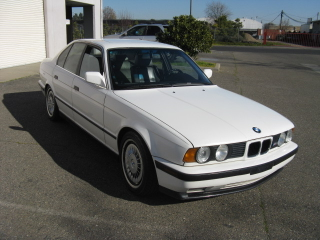 Illustration for article titled Pulmonary ///Mbolism: Market Watch 1990-1993 BMW M5 E34
